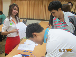ลงทะเบียนรับเอกสารประกอบการฝึกอบรม