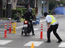 ฝึกทักษะการสังเกตุและคาดการณ์ในจราจร