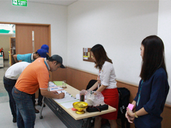 ลงทะเบียนรับเอกสารประกอบการฝึกอบรม