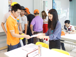 ลงทะเบียนรับเอกสารประกอบการฝึกอบรม