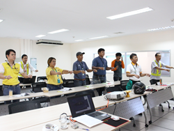 เทคนิคการบังคับควบคุมยานพาหนะ และการรับมือกับสถานการณ์อย่างเหมาะสม Vehicle Control and Riding Technique