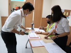 ลงทะเบียนรับเอกสารประกอบการฝึกอบรม