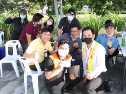 ให้รางวัลกับผู้ที่ทำคะแนนได้สูงสุดในแต่ละกิจกรรม