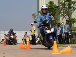 การฝึกและทดสอบทักษะการขับแบบ Slalom