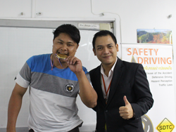 ให้รางวัลกับผู้ที่ทำคะแนนในแต่ละกิจกรรมได้สูงสุด