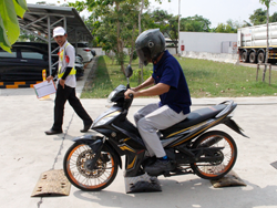 เทคนิคการทรงตัวบนทางขรุขระ