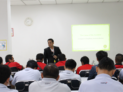 เทคนิคการขับรถบัส และรถโดยสารเชิงป้องกันอุบัติเหตุ Defensive Driving for Bus and Coach โดยอาจารย์อภิรัติ  คำสายพรม