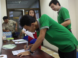 ลงทะเบียนรับเอกสารประกอบการฝึกอบรม