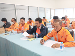 ลงทะเบียนรับเอกสารประกอบการฝึกอบรม