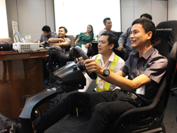 ฝึกและประเมินปฏิกิริยาการตอบสนองในสถานการณ์ฉุกเฉิน ด้วยเครื่อง Driving Simulator
