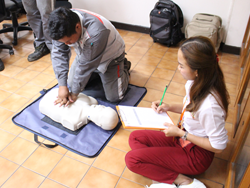 ปฏิบัติการกู้ฟื้นคืนชีพด้วยเทคนิค CPR
