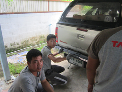 เทคนิคการถอดเปลี่ยนยางในสถานการณ์ฉุกเฉิน