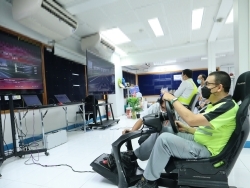 เรียนรู้เรื่องเทคนิคการขับ และการปรับตำแหน่งเบาะที่นั่งเพื่อความปลอดภัย