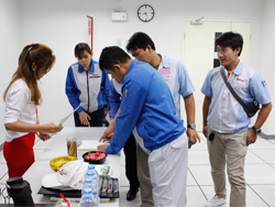 ลงทะเบียนรับเอกสารประกอบการฝึกอบรม