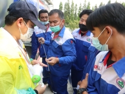 การตรวจสอบน้ำมันเครื่องรถบรรทุก