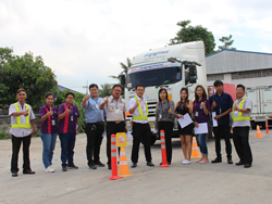 ผู้ฝึกสอนพนักงานขับรถบรรทุก และรถหัวลาก Train the Trainer