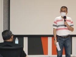 บทบาทหน้าที่ของพนักงานขับรถมืออาชีพ	โดย คุณบุญชอบ ครุธบัว			