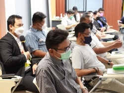มารยาท และการสื่อสารกับผู้รับบริการ