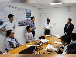 ผู้บริหารกล่าวขอบคุณพร้อมเน้นย้ำถึงความปลอดภัย