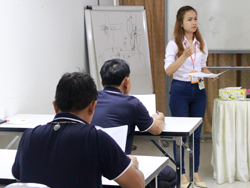 กล่าวต้อนรับพร้อมแนะนำวิทยากร และกิจกรรมฝึกอบรม