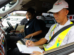 ประเมินทักษะการขับรถเชิงป้องกันอุบัติเหตุบนการจราจรจริงแบบ Commentary Driving