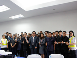 ฝึกอบรมการขับรถอย่างปลอดภัยภาคปฏิบัติ Improve Safety Driving Skill