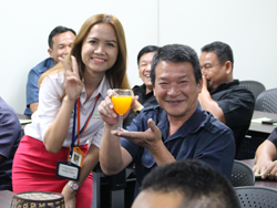 กลยุทธการพัฒนาคุณภาพ และมาตรฐานงานบริการเพื่อตอบสนองความต้องการของผู้รับบริการ