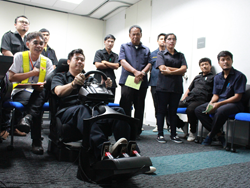 ฝึก และทดสอบปฏิกิริยาการตอบสนองในสถานการณ์ฉุกเฉินด้วยเครื่อง Driving Simulator