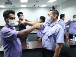 บทบาทหน้าที่ของพนักงานขับรถมืออาชีพ