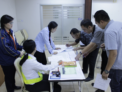 ลงทะเบียนรับเอกสารประกอบการฝึกอบรม
