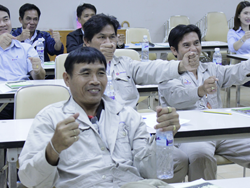 เทคนิคการขับรถเชิงป้องกันอุบัติเหตุ