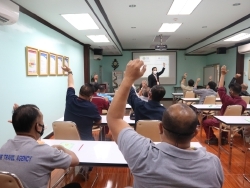 เทคนิคการขับรถเชิงป้องกันอุบัติเหตุ