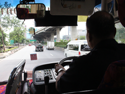 ฝึก และประเมินทักษะการขับรถเชิงป้องกันอุบัติเหตุบนการจราจรจริง On Road Evaluate