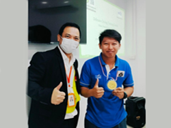 ให้รางวัลกับผู้ที่ร่วมตอบคำถาม