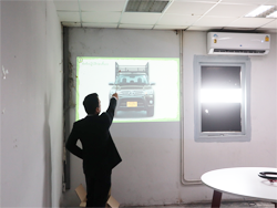 การตรวจสอบความปลอดภัยรอบตัวรถด้วยกระบวนการ KYT