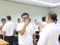 เทคนิคการพัฒนาบุคลิกภาพ และการสร้างภาพลักษณ์ที่ดีให้กับตนเอง